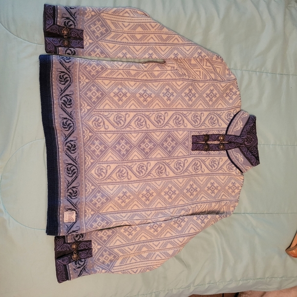 Dale Of Norway Sweater - Picture 8 of 12